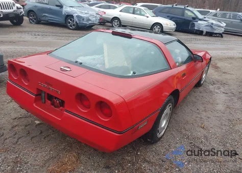1986 Chevrolet Corvette из США, поврежденный, VIN 1G1YY0788G5115460